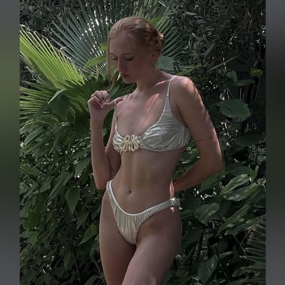 God Save Queens Shimmering Cream Bikini - Picture 1 of 4